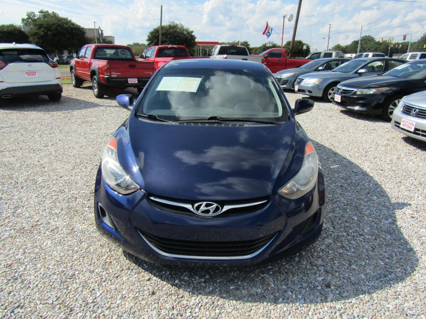 2012 Blue /Gray Hyundai Elantra (5NPDH4AE3CH) with an 4 Cyl engine, Automatic transmission, located at 15016 S Hwy 231, Midland City, AL, 36350, (334) 983-3001, 31.306210, -85.495277 - Photo#2