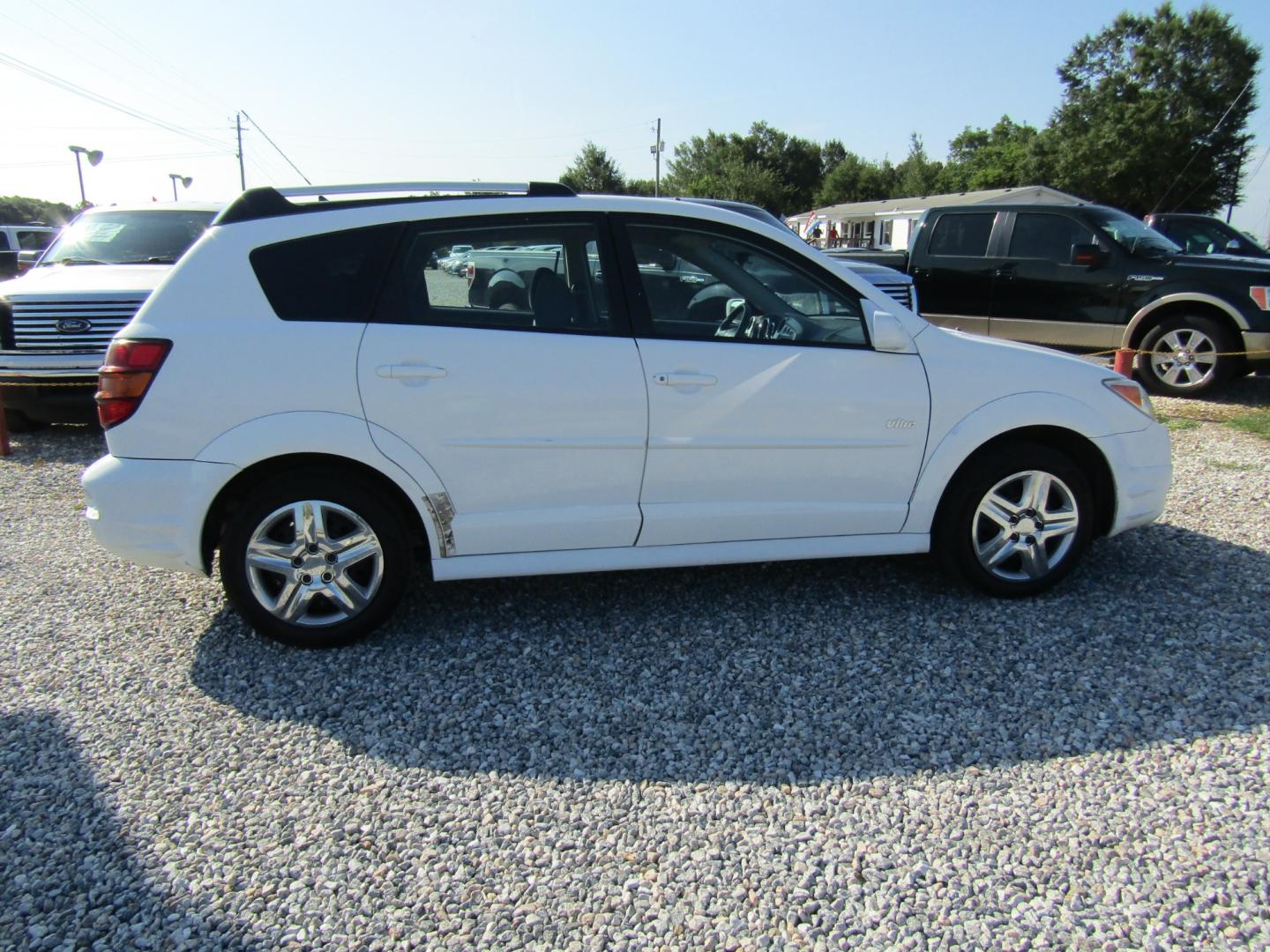 2006 WHITE Pontiac Vibe Base (5Y2SL65876Z) with an 1.8L L4 DOHC 16V engine, Automatic transmission, located at 15016 S Hwy 231, Midland City, AL, 36350, (334) 983-3001, 31.306210, -85.495277 - Photo#8