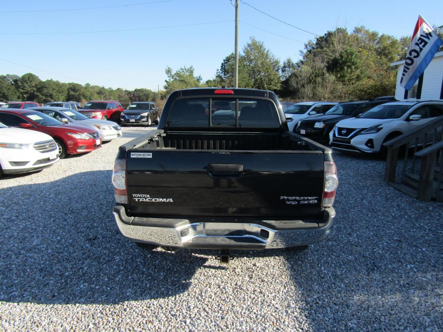 2010 Black /Gray Toyota Tacoma PreRunner Double Cab V6 Auto 2WD (3TMJU4GN1AM) with an 4.0L V6 DOHC 24V engine, Automatic transmission, located at 15016 S Hwy 231, Midland City, AL, 36350, (334) 983-3001, 31.306210, -85.495277 - Photo#6