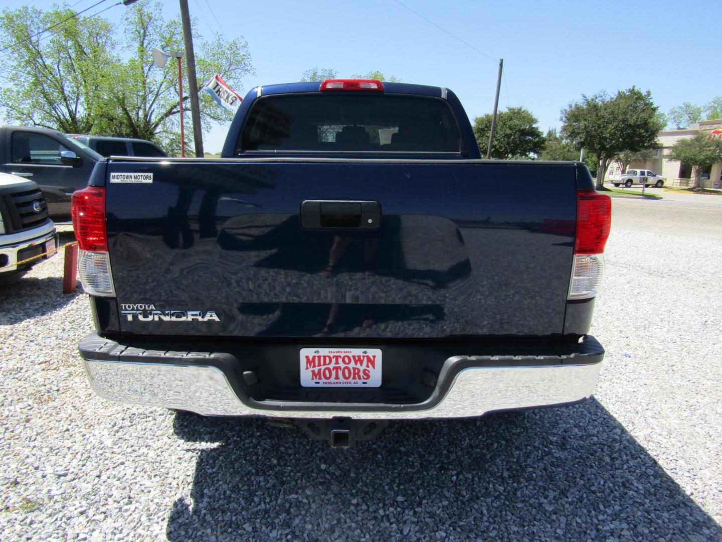 2011 Blue /Gray Toyota Tundra Tundra-Grade CrewMax 5.7L 2WD (5TFEY5F19BX) with an 5.7L V8 DOHC 32V engine, Automatic transmission, located at 15016 S Hwy 231, Midland City, AL, 36350, (334) 983-3001, 31.306210, -85.495277 - Photo#6