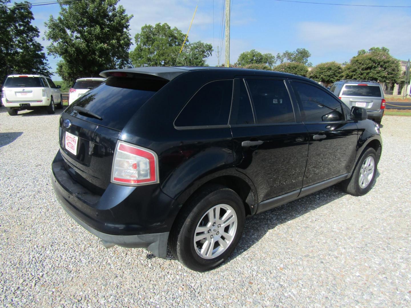 2010 Blue /Tan Ford Edge SE FWD (2FMDK3GC2AB) with an 3.5L V6 DOHC 24V engine, Automatic transmission, located at 15016 S Hwy 231, Midland City, AL, 36350, (334) 983-3001, 31.306210, -85.495277 - Photo#6