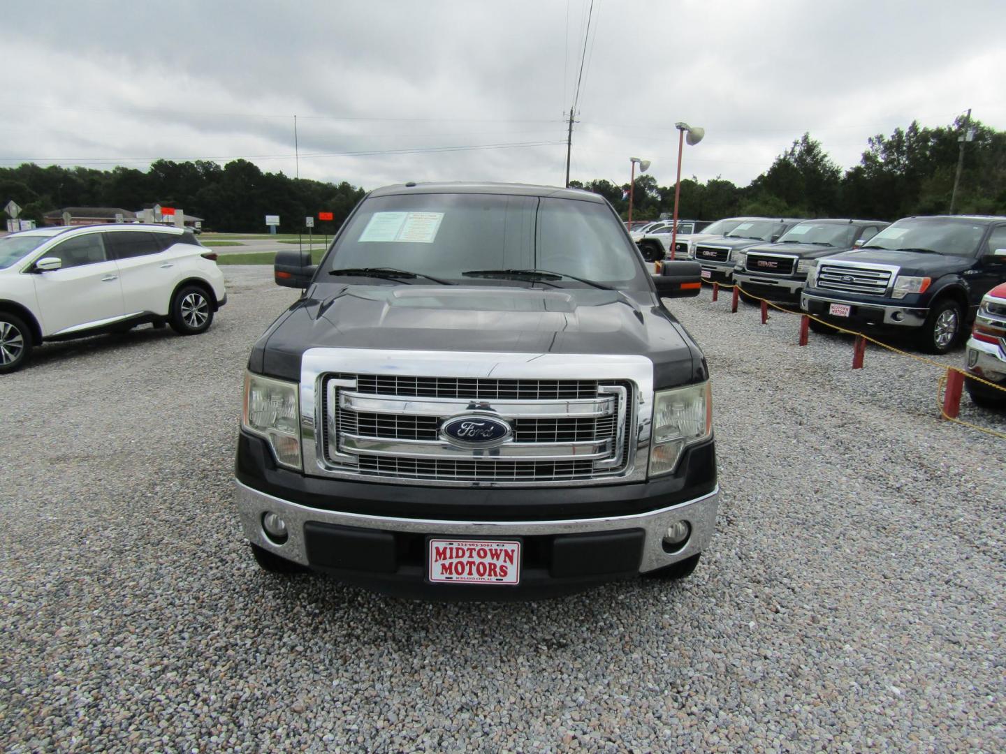 2013 Black /Gray Ford F-150 XLT SuperCrew 6.5-ft. Bed 2WD (1FTEW1CM2DF) with an 3.7L V6 DOHC 24V engine, Automatic transmission, located at 15016 S Hwy 231, Midland City, AL, 36350, (334) 983-3001, 31.306210, -85.495277 - Photo#1