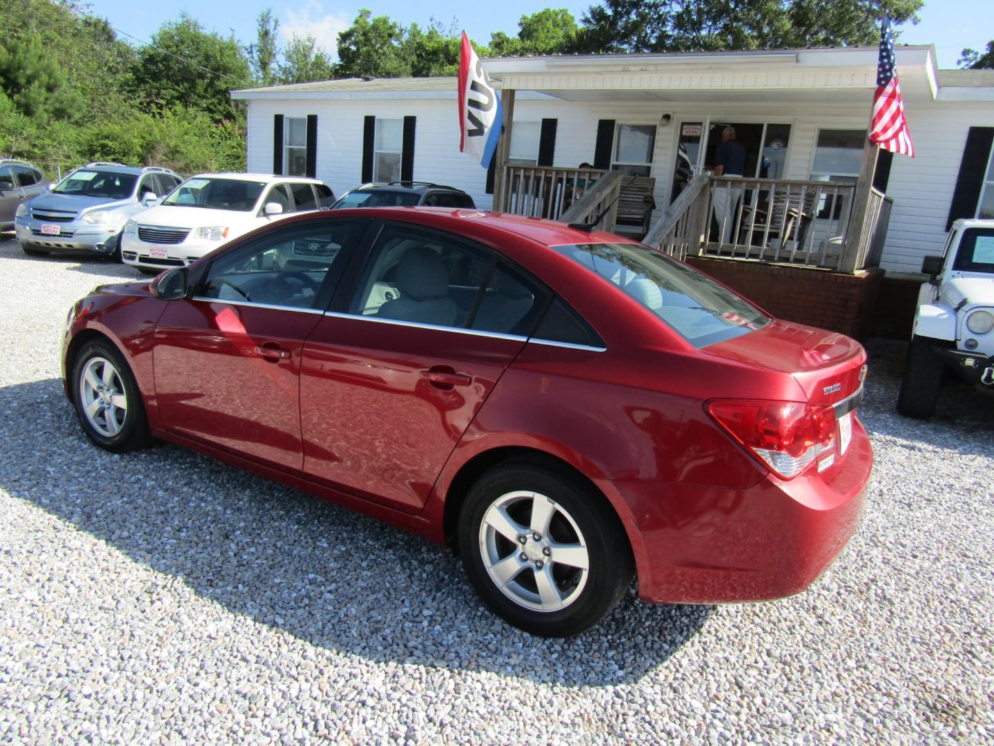 2014 Red /Gray Chevrolet Cruze 1LT Auto (1G1PC5SB8E7) with an 1.4L L4 DOHC 16V TURBO engine, Automatic transmission, located at 15016 S Hwy 231, Midland City, AL, 36350, (334) 983-3001, 31.306210, -85.495277 - Photo#5