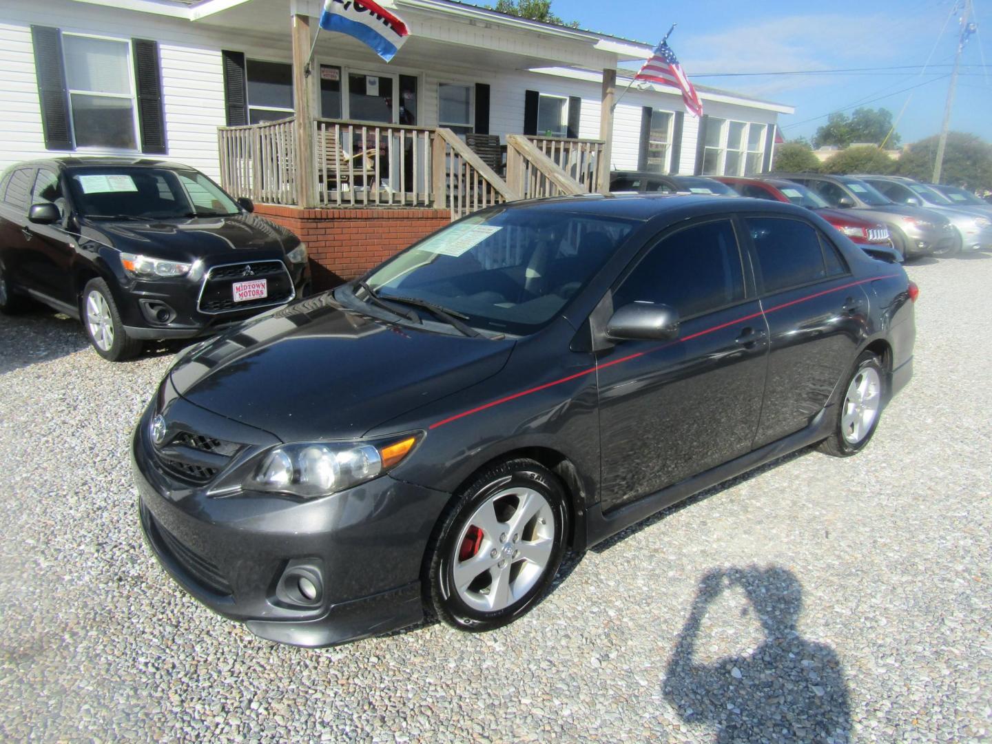 2012 Gray /Gray Toyota Corolla S 5-Speed MT (2T1BU4EE1CC) with an 1.8L L4 DOHC 16V engine, Automatic transmission, located at 15016 S Hwy 231, Midland City, AL, 36350, (334) 983-3001, 31.306210, -85.495277 - Photo#2