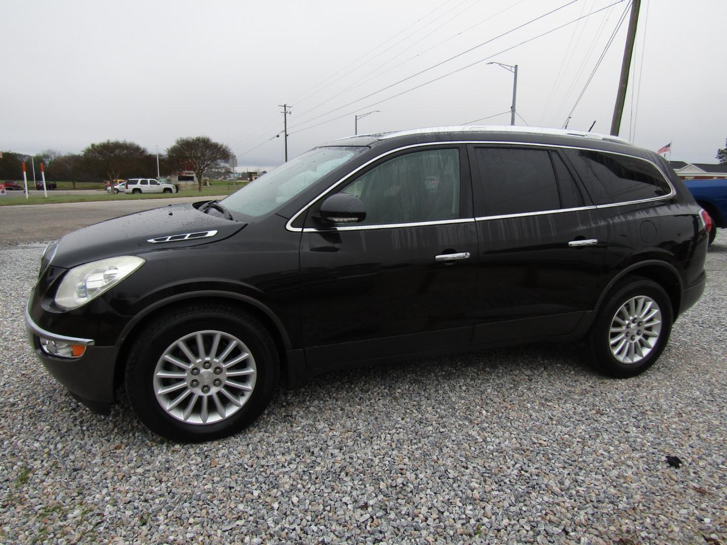 2012 Black /Black Buick Enclave Leather FWD (5GAKRCED1CJ) with an 3.6L V6 DOHC 24V engine, Automatic transmission, located at 15016 S Hwy 231, Midland City, AL, 36350, (334) 983-3001, 31.306210, -85.495277 - Photo#2