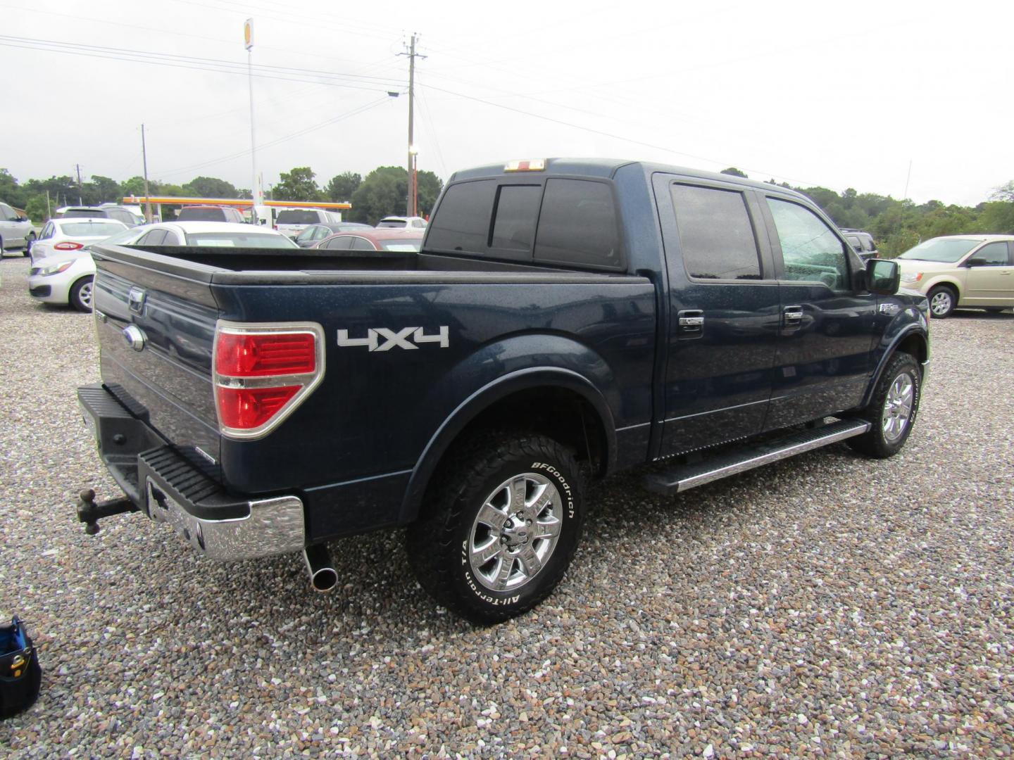 2013 Blue /Gray Ford F-150 XLT SuperCrew 6.5-ft. Bed 4WD (1FTFW1EF8DK) with an 5.0L V8 engine, Automatic transmission, located at 15016 S Hwy 231, Midland City, AL, 36350, (334) 983-3001, 31.306210, -85.495277 - Photo#4