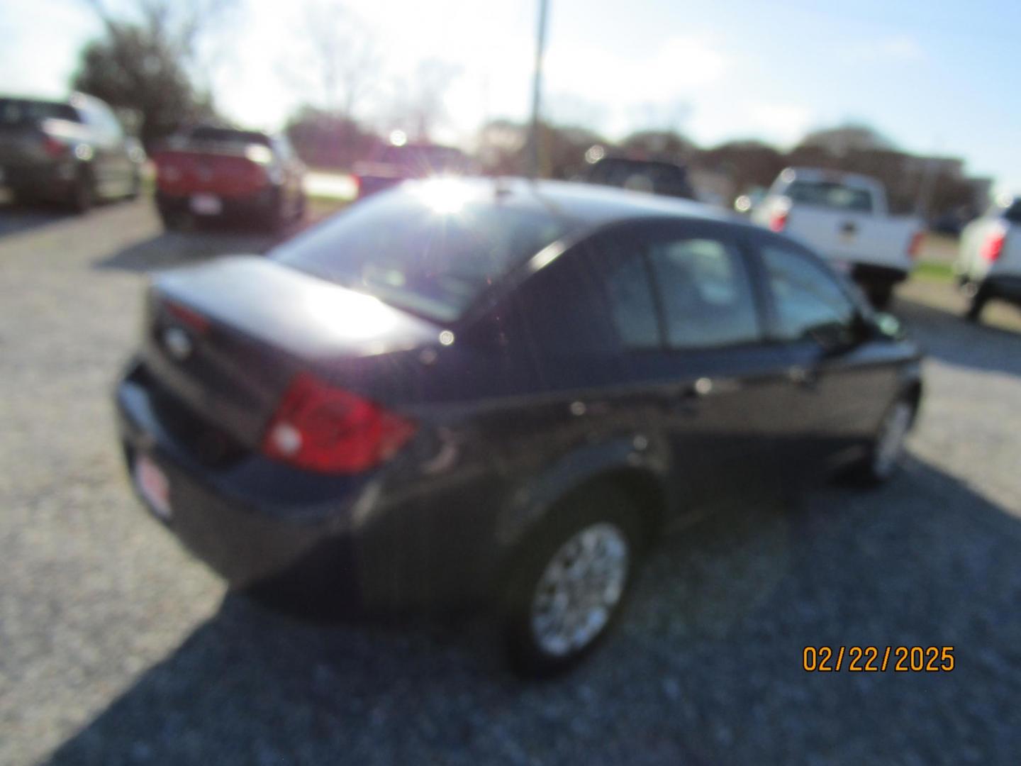 2009 Gray /Gray Chevrolet Cobalt LS Sedan (1G1AS58H297) with an 2.2L L4 DOHC 16V engine, Automatic transmission, located at 15016 S Hwy 231, Midland City, AL, 36350, (334) 983-3001, 31.306210, -85.495277 - Photo#7