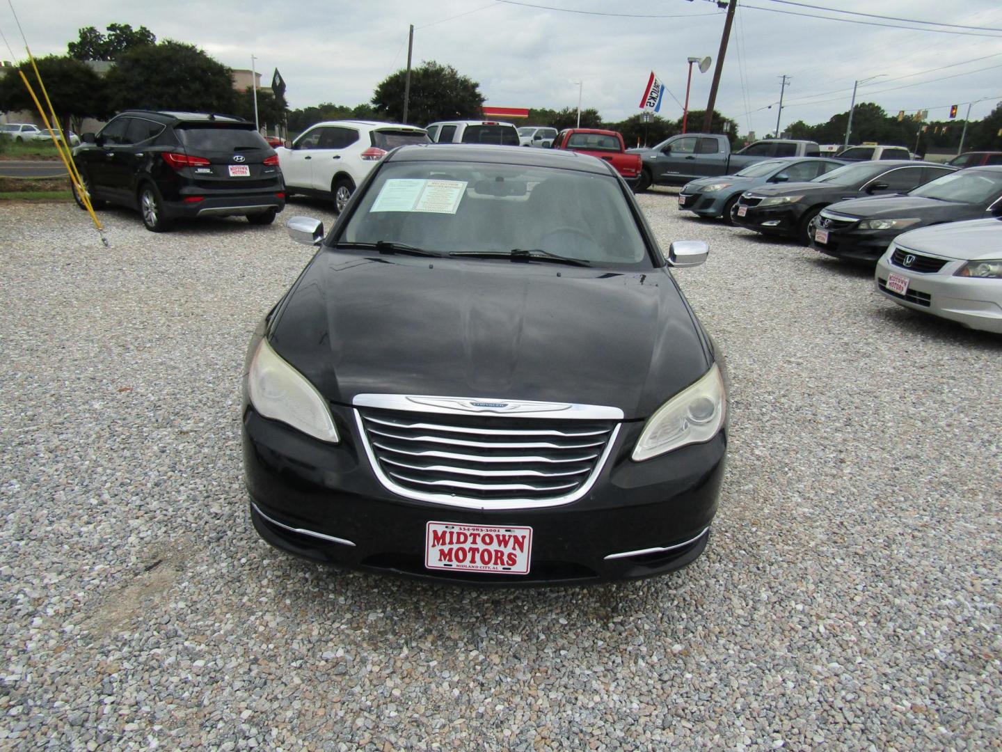 2011 Black /Tan Chrysler 200 Limited (1C3BC2FG9BN) with an 3.6L V6 DOHC 24V engine, Automatic transmission, located at 15016 S Hwy 231, Midland City, AL, 36350, (334) 983-3001, 31.306210, -85.495277 - Photo#1