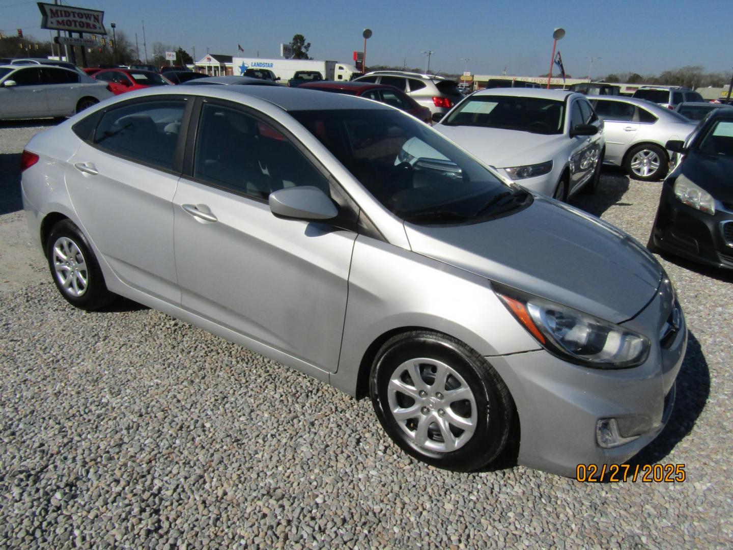 2013 Silver /Gray Hyundai Accent GLS 4-Door (KMHCT4AE0DU) with an 1.6L L4 DOHC 16V engine, Automatic transmission, located at 15016 S Hwy 231, Midland City, AL, 36350, (334) 983-3001, 31.306210, -85.495277 - Photo#0