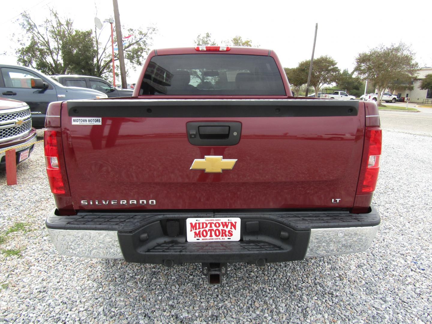 2013 Burgandy /Gray Chevrolet Silverado 1500 LT Crew Cab 4WD (3GCPKSE78DG) with an 5.3L V8 OHV 16V FFV engine, Automatic transmission, located at 15016 S Hwy 231, Midland City, AL, 36350, (334) 983-3001, 31.306210, -85.495277 - Photo#6