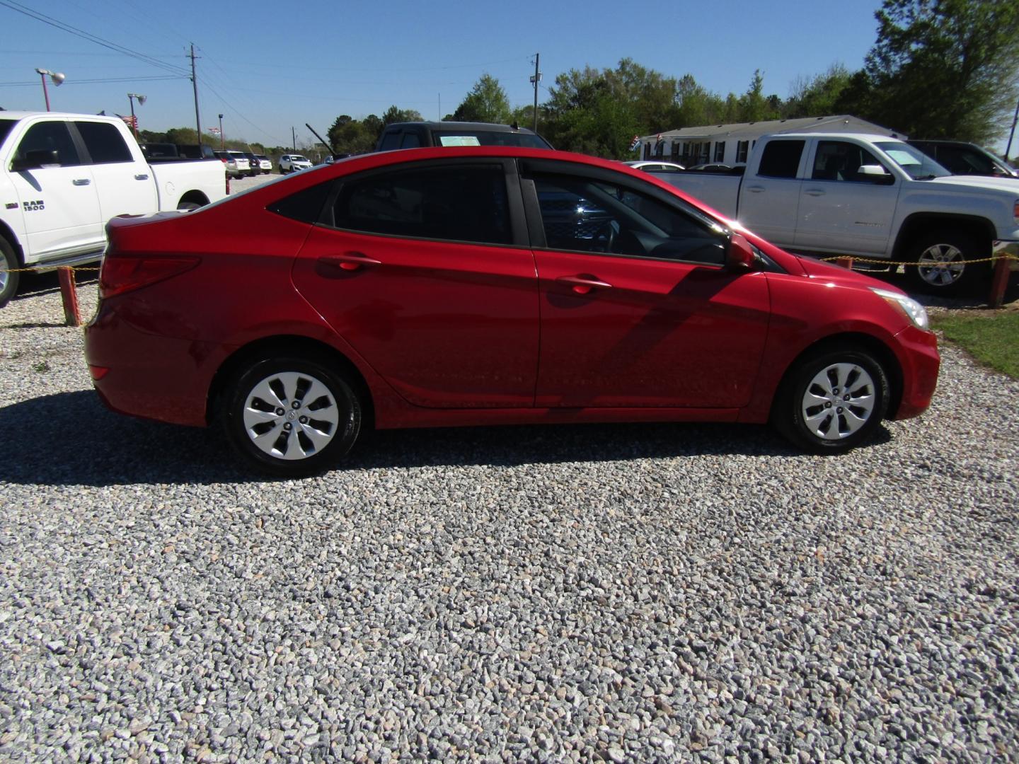 2015 Red /Gray Hyundai Accent GLS 4-Door 6A (KMHCT4AE0FU) with an 1.6L L4 DOHC 16V engine, Automatic transmission, located at 15016 S Hwy 231, Midland City, AL, 36350, (334) 983-3001, 31.306210, -85.495277 - Photo#7