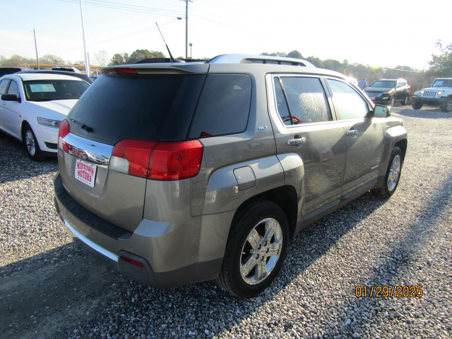 2012 BRONZE GMC Terrain SLT2 FWD (2GKALWEK9C6) with an 2.4L L4 DOHC 16V engine, Automatic transmission, located at 15016 S Hwy 231, Midland City, AL, 36350, (334) 983-3001, 31.306210, -85.495277 - Photo#7