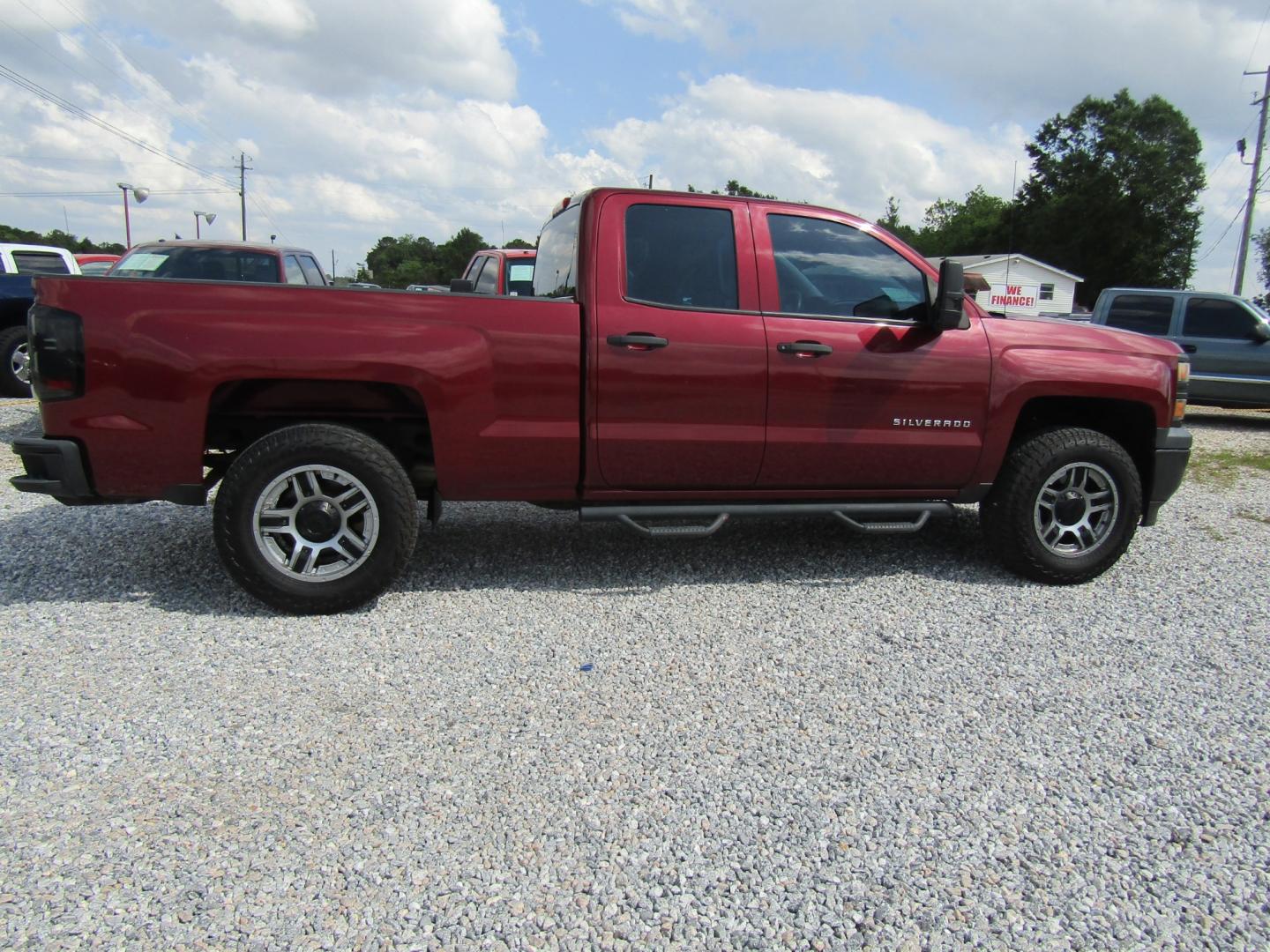 2014 Red /Gray Chevrolet Silverado 1500 Work Truck 1WT Double Cab 2WD (1GCRCPEH4EZ) with an 4.3L V6 OHV 12V engine, Automatic transmission, located at 15016 S Hwy 231, Midland City, AL, 36350, (334) 983-3001, 31.306210, -85.495277 - Photo#8