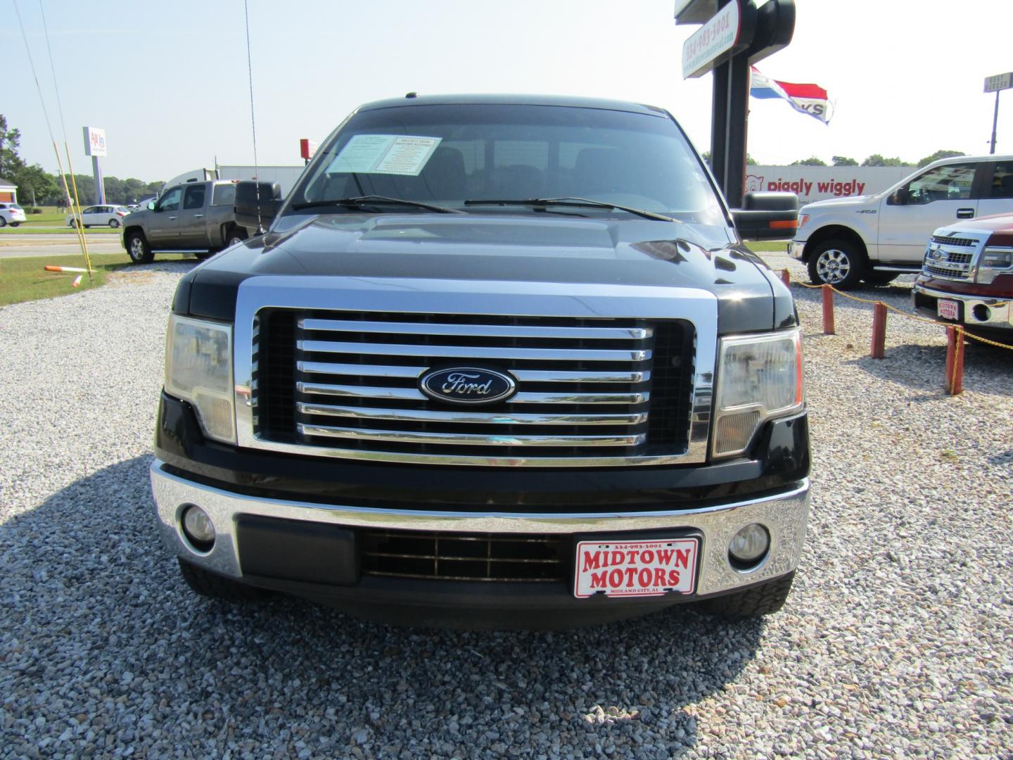 2012 Black /Gray Ford F-150 XLT SuperCab 6.5-ft. Bed 2WD (1FTFX1CT6CF) with an 3.5L V6 TURBO engine, Automatic transmission, located at 15016 S Hwy 231, Midland City, AL, 36350, (334) 983-3001, 31.306210, -85.495277 - Photo#1