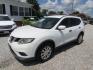 2016 White /Black Nissan Rogue S 2WD (KNMAT2MT3GP) with an 2.5L L4 DOHC 16V engine, Automatic transmission, located at 15016 S Hwy 231, Midland City, AL, 36350, (334) 983-3001, 31.306210, -85.495277 - Photo#2