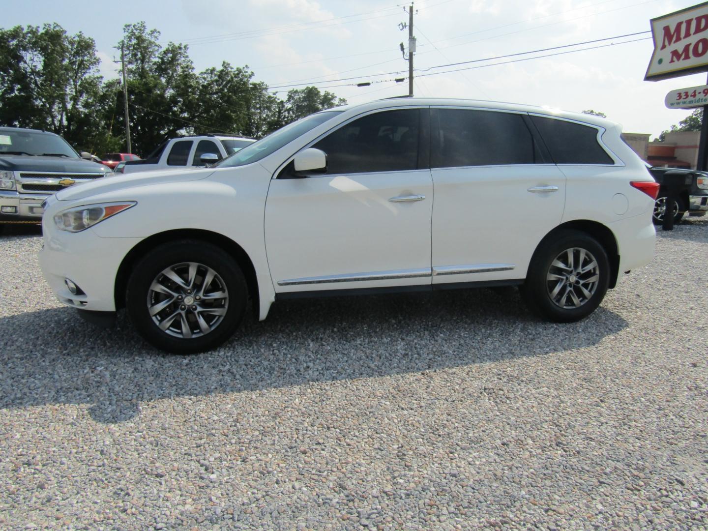 2013 White /Tan Infiniti JX FWD (5N1AL0MNXDC) with an 3.5L V6 DOHC 24V engine, Automatic transmission, located at 15016 S Hwy 231, Midland City, AL, 36350, (334) 983-3001, 31.306210, -85.495277 - Photo#2