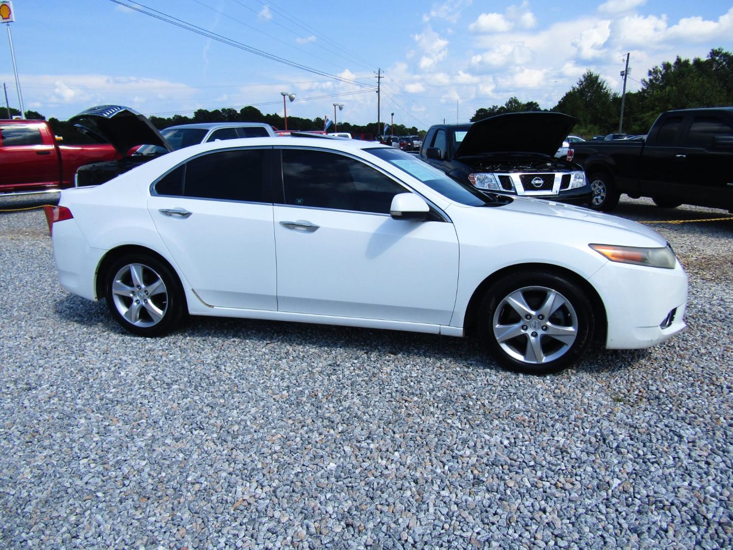 2012 WHITE /Tan Acura TSX 5-Speed AT with Tech Package (JH4CU2F62CC) with an 2.4L L4 DOHC 16V engine, Automatic transmission, located at 15016 S Hwy 231, Midland City, AL, 36350, (334) 983-3001, 31.306210, -85.495277 - Photo#0