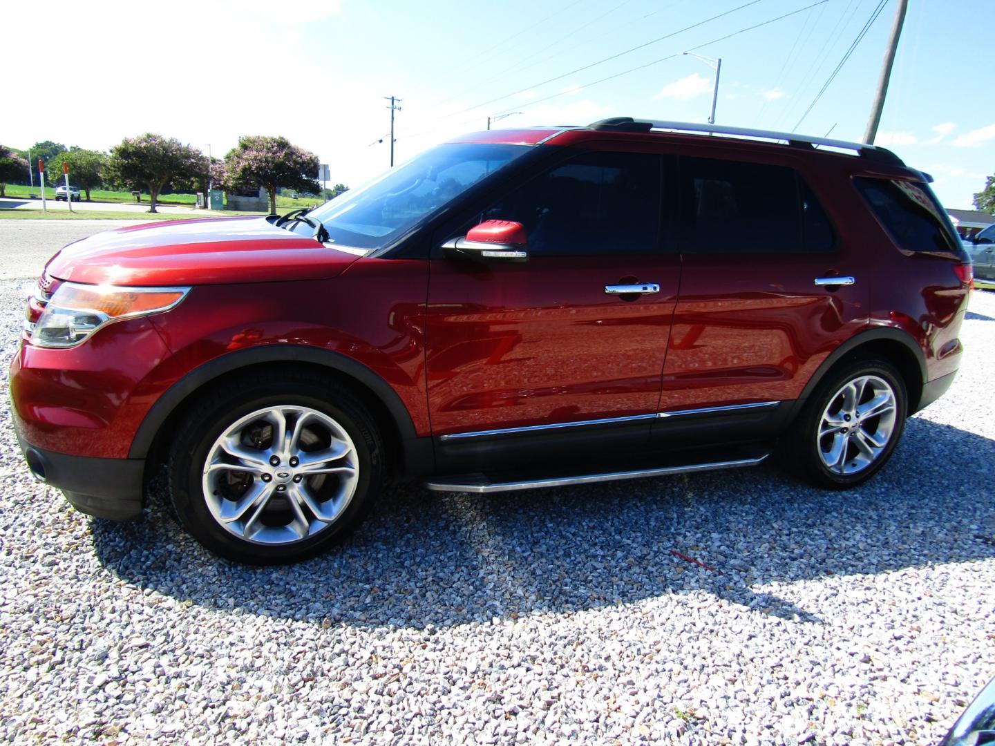 2014 Orange /Black Ford Explorer Limited FWD (1FM5K7F8XEG) with an 3.5L V6 DOHC 24V engine, Automatic transmission, located at 15016 S Hwy 231, Midland City, AL, 36350, (334) 983-3001, 31.306210, -85.495277 - Photo#2