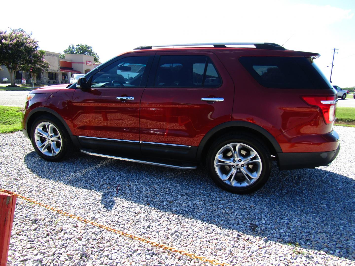 2014 Orange /Black Ford Explorer Limited FWD (1FM5K7F8XEG) with an 3.5L V6 DOHC 24V engine, Automatic transmission, located at 15016 S Hwy 231, Midland City, AL, 36350, (334) 983-3001, 31.306210, -85.495277 - Photo#5