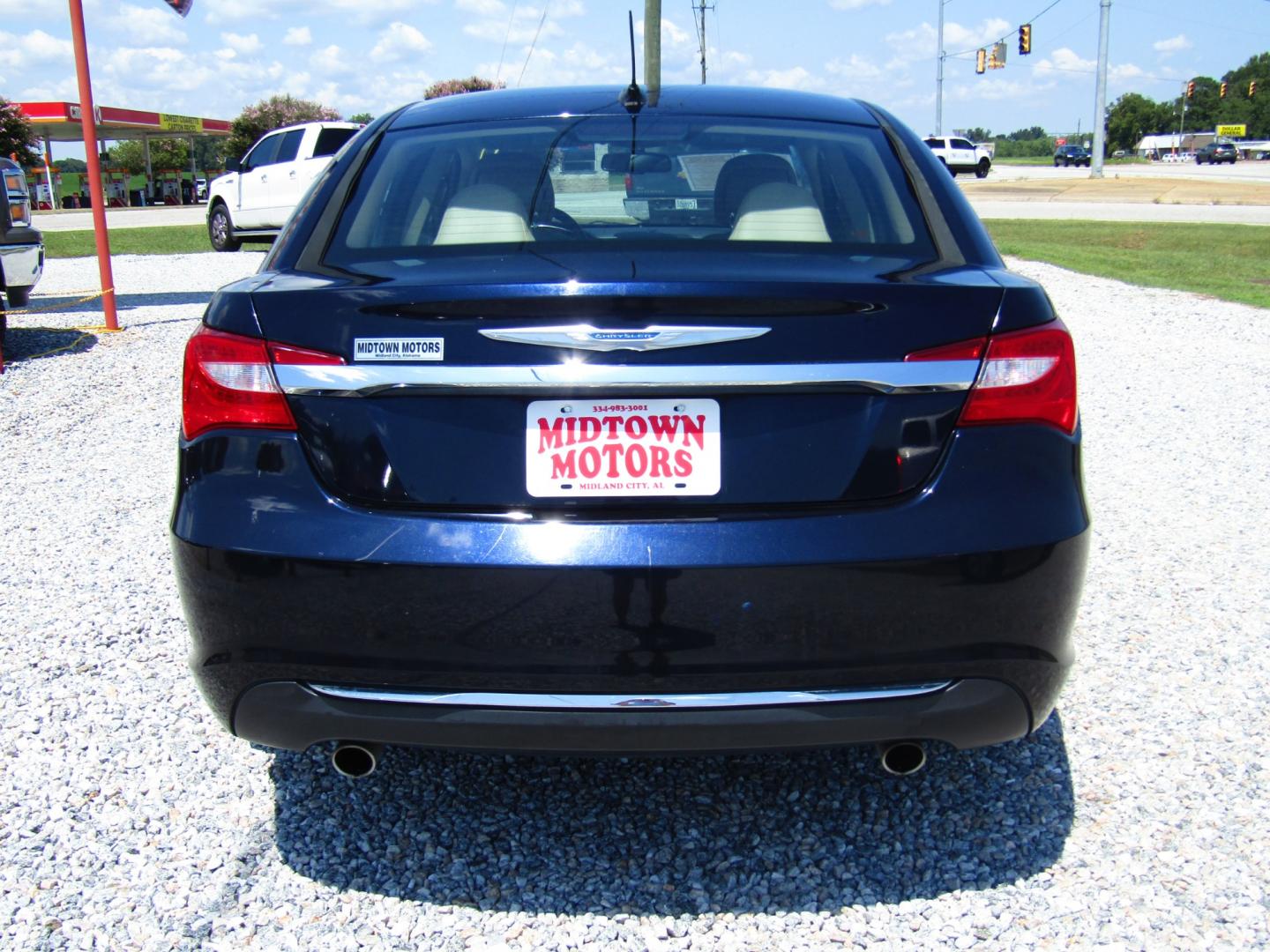 2012 DK Blue /Tan Chrysler 200 Limited (1C3CCBCG6CN) with an 3.6L V6 DOHC 24V FFV engine, Automatic transmission, located at 15016 S Hwy 231, Midland City, AL, 36350, (334) 983-3001, 31.306210, -85.495277 - Photo#6