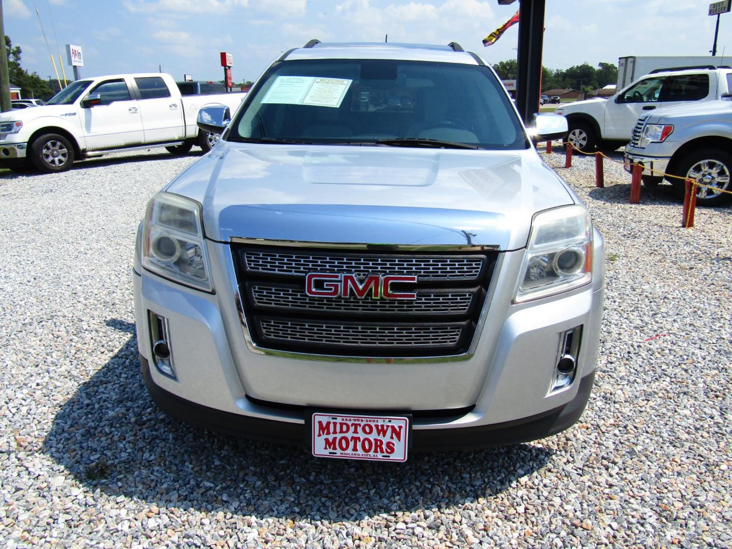 2015 Silver GMC Terrain SLT1 FWD (2GKALSEK1F6) with an 2.4L L4 DOHC 16V FFV engine, Automatic transmission, located at 15016 S Hwy 231, Midland City, AL, 36350, (334) 983-3001, 31.306210, -85.495277 - Photo#1