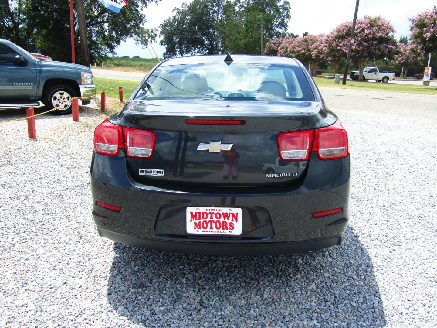 2014 Gray /Tan Chevrolet Malibu 1LT (1G11C5SL7EF) with an 2.5L L4 DOHC 16V engine, Automatic transmission, located at 15016 S Hwy 231, Midland City, AL, 36350, (334) 983-3001, 31.306210, -85.495277 - Photo#6