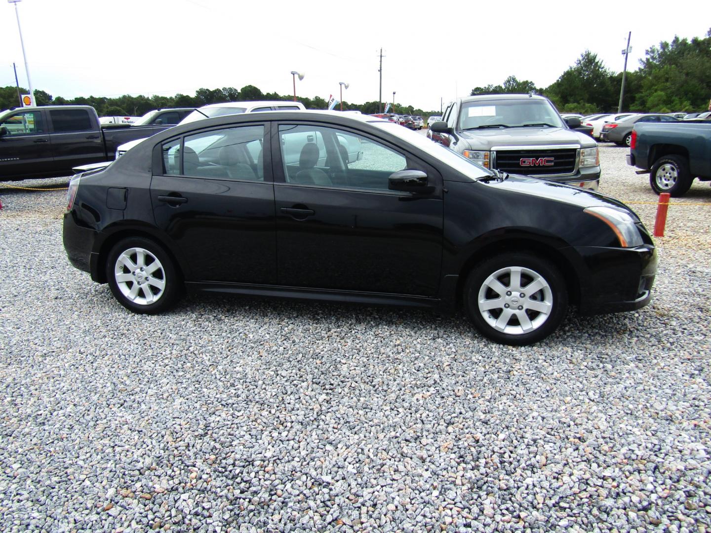 2012 Black /Gray Nissan Sentra 2.0 (3N1AB6AP6CL) with an 2.0L L4 DOHC 16V engine, Automatic transmission, located at 15016 S Hwy 231, Midland City, AL, 36350, (334) 983-3001, 31.306210, -85.495277 - Photo#0