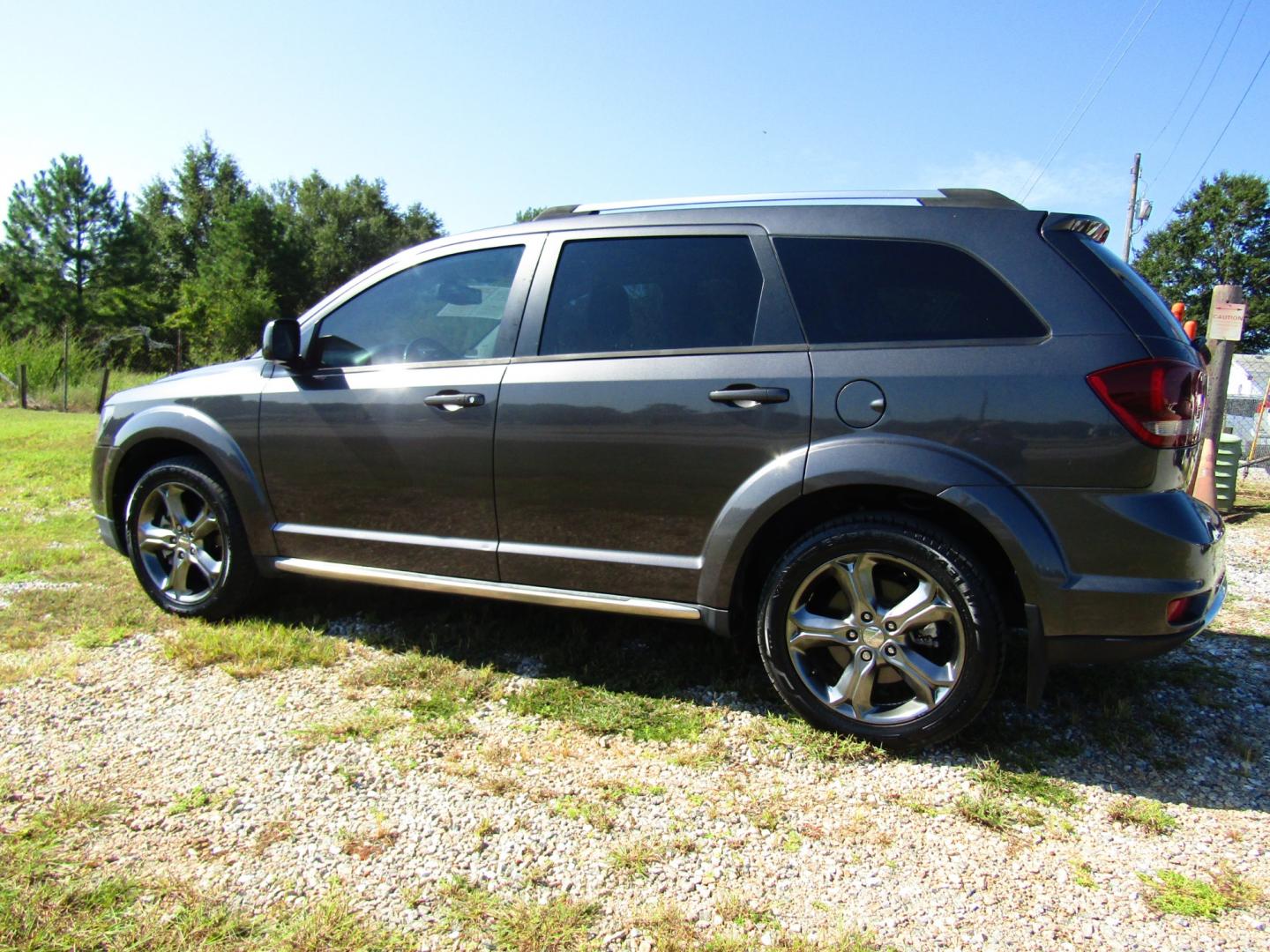 2014 Gray Dodge Journey Crossroad FWD (3C4PDCGB7ET) with an 2.4L L4 DOHC 16V engine, Automatic transmission, located at 15016 S Hwy 231, Midland City, AL, 36350, (334) 983-3001, 31.306210, -85.495277 - Photo#5