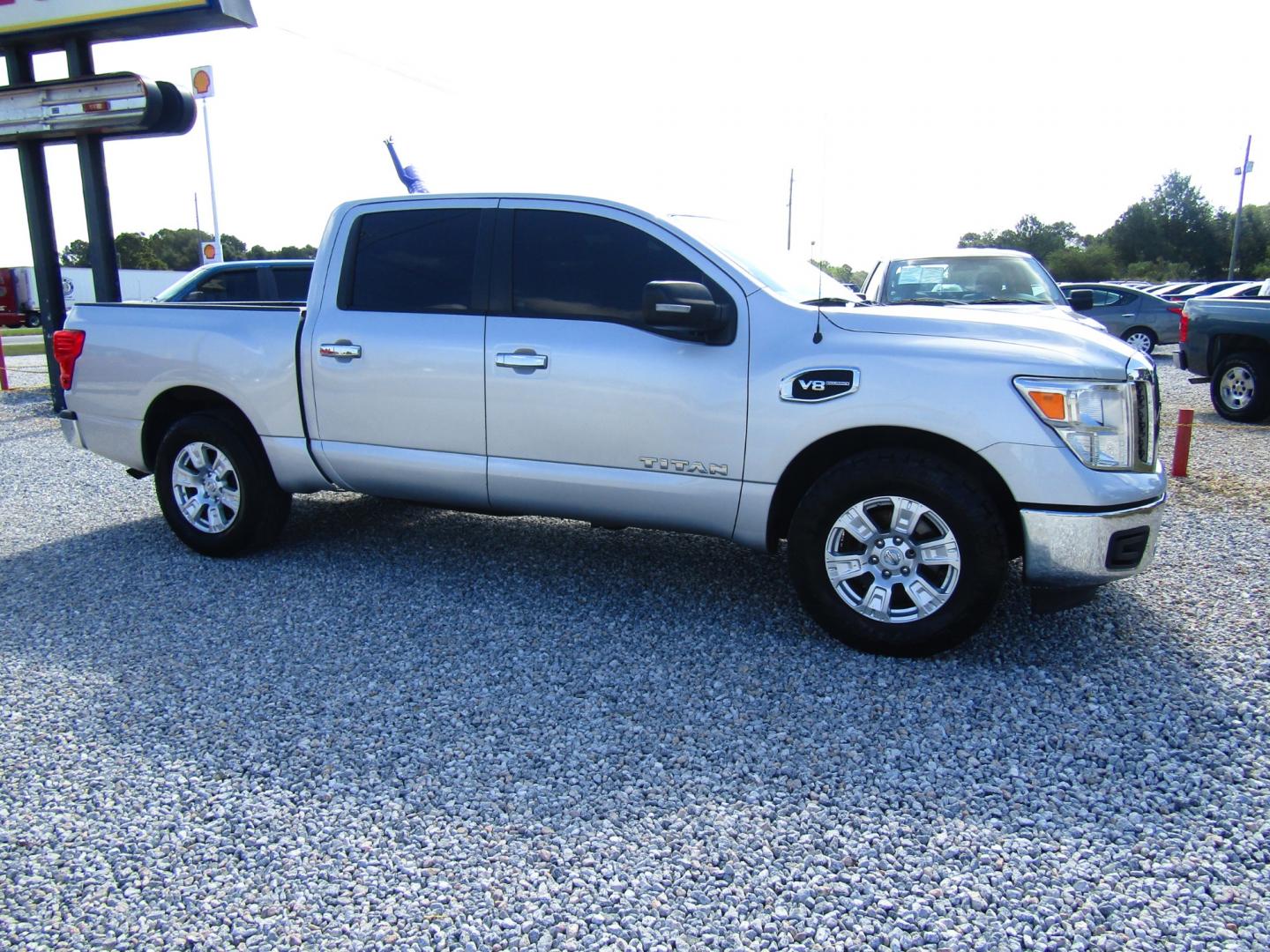 2017 Silver /Gray Nissan Titan S Crew Cab 2WD (1N6AA1EK4HN) with an 5.6L V8 DOHC 32V engine, Automatic transmission, located at 15016 S Hwy 231, Midland City, AL, 36350, (334) 983-3001, 31.306210, -85.495277 - Photo#0