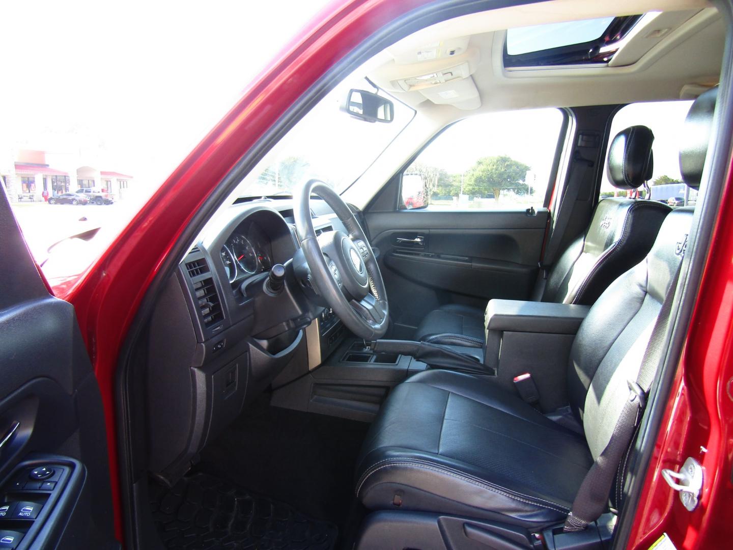 2012 Red /Black Jeep Liberty Sport 2WD (1C4PJLAK6CW) with an 3.7L V6 SOHC 12V engine, Automatic transmission, located at 15016 S Hwy 231, Midland City, AL, 36350, (334) 983-3001, 31.306210, -85.495277 - Photo#3