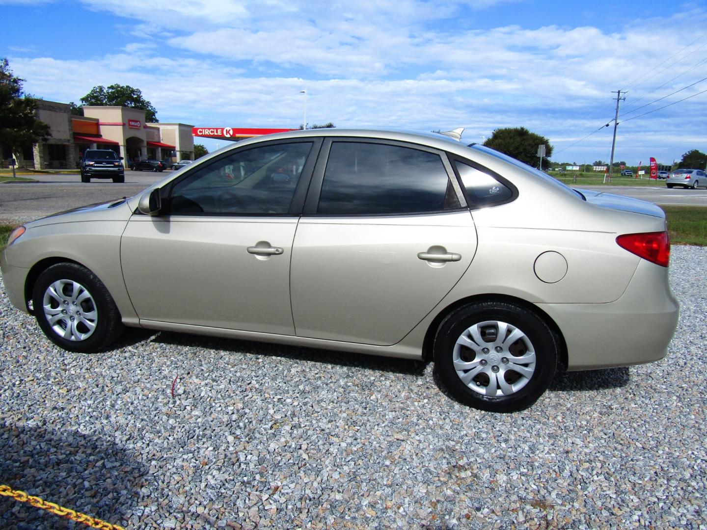 2010 Gold /Tan Hyundai Elantra GLS (KMHDU4AD0AU) with an 2.0L L4 DOHC 16V engine, Automatic transmission, located at 15016 S Hwy 231, Midland City, AL, 36350, (334) 983-3001, 31.306210, -85.495277 - Photo#5