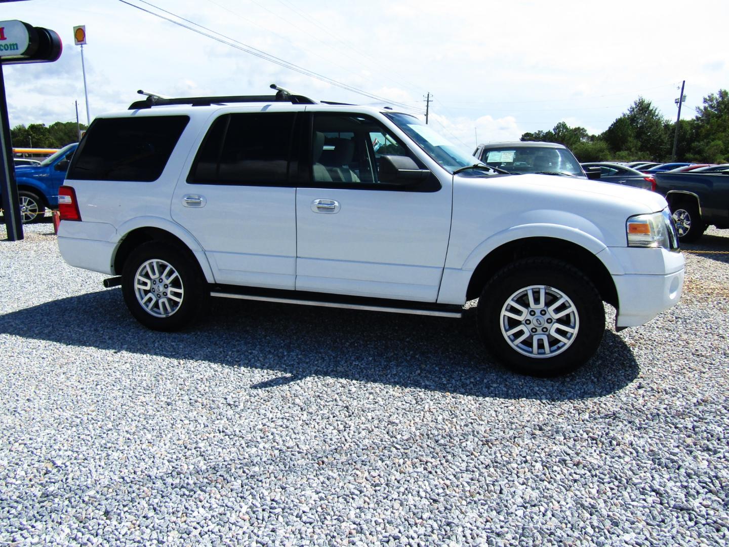 2013 WHITE Ford Expedition King Ranch 2WD (1FMJU1H58DE) with an 5.4L V8 SOHC 16V FFV engine, Automatic transmission, located at 15016 S Hwy 231, Midland City, AL, 36350, (334) 983-3001, 31.306210, -85.495277 - Photo#0