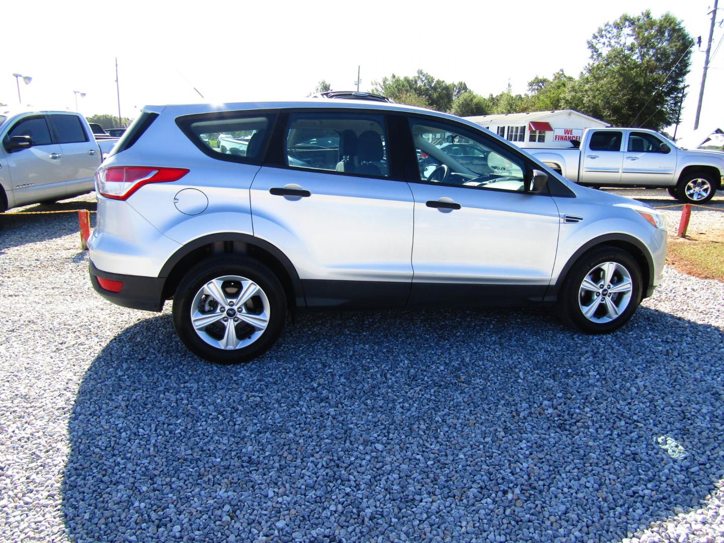 2014 Silver /Gray Ford Escape S FWD (1FMCU0F75EU) with an 2.5L L4 DOHC 16V engine, Automatic transmission, located at 15016 S Hwy 231, Midland City, AL, 36350, (334) 983-3001, 31.306210, -85.495277 - Photo#8