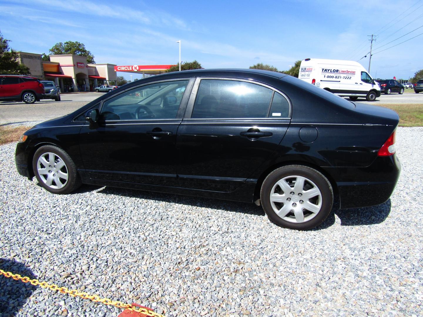 2009 Black /Gray Honda Civic LX Sedan 5-Speed AT (19XFA16589E) with an 1.8L L4 SOHC 16V engine, Automatic transmission, located at 15016 S Hwy 231, Midland City, AL, 36350, (334) 983-3001, 31.306210, -85.495277 - Photo#5