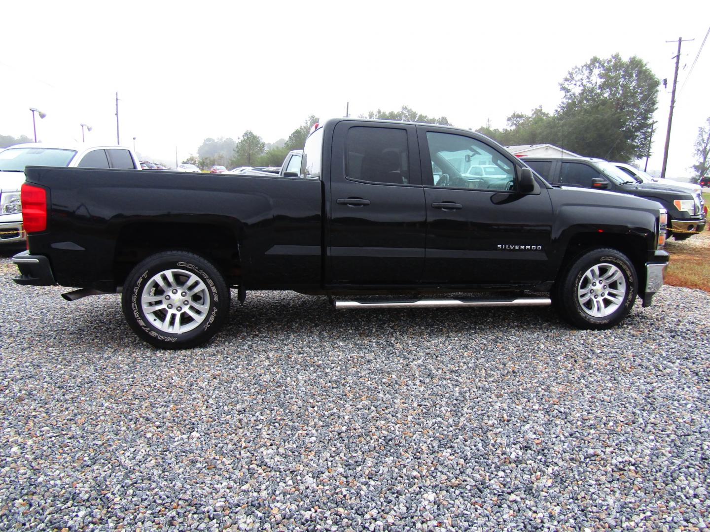 2014 Black /Gray Chevrolet Silverado 1500 1LT Double Cab 2WD (1GCRCREC2EZ) with an 5.3L V8 OHV 16V engine, Automatic transmission, located at 15016 S Hwy 231, Midland City, AL, 36350, (334) 983-3001, 31.306210, -85.495277 - Photo#7