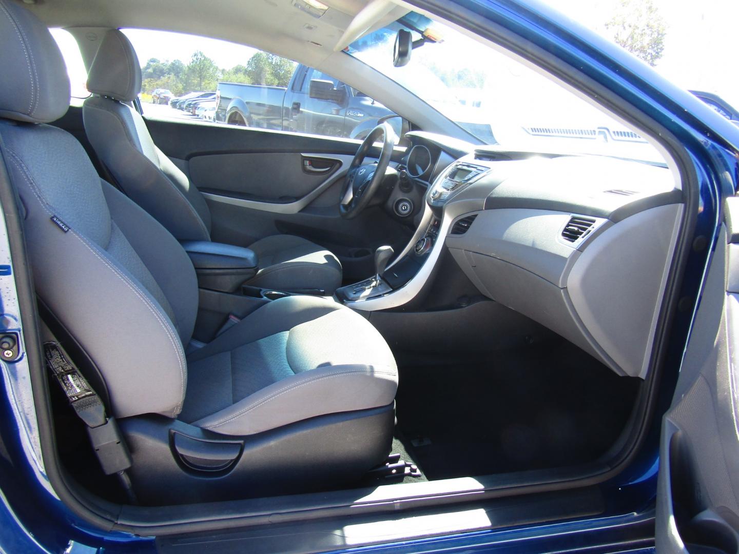 2013 Blue /Gray Hyundai Elantra GS Coupe A/T (KMHDH6AE7DU) with an 1.8L L4 DOHC 16V engine, Automatic transmission, located at 15016 S Hwy 231, Midland City, AL, 36350, (334) 983-3001, 31.306210, -85.495277 - Photo#7