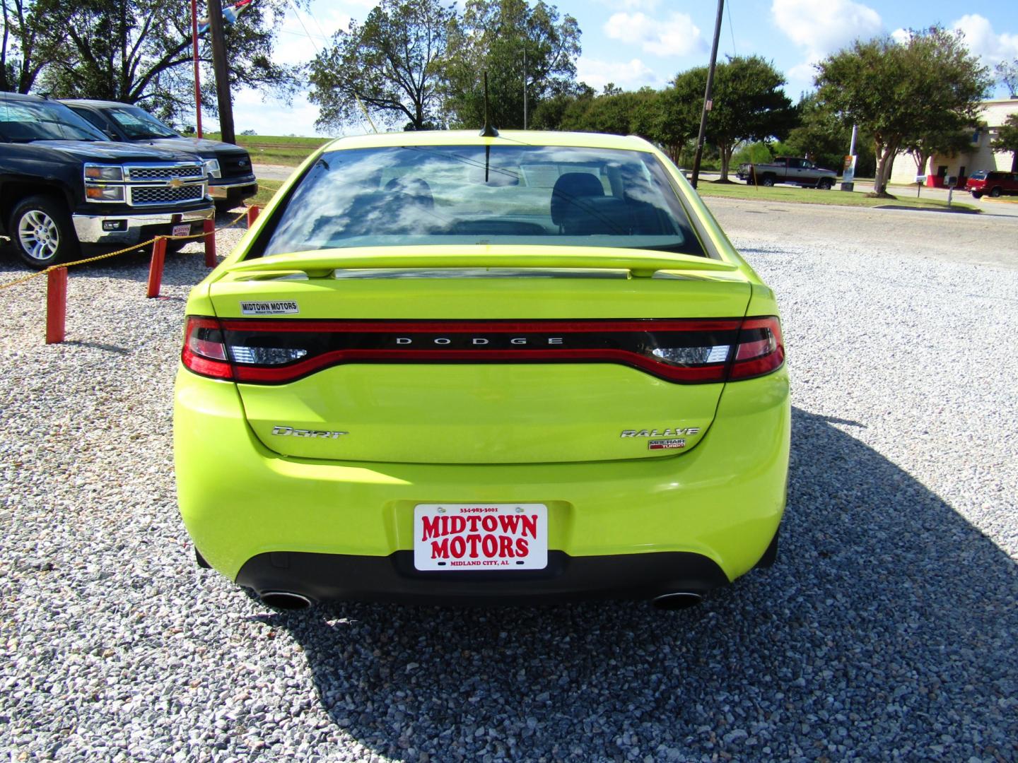 2013 Green /Gray Dodge Dart SXT (1C3CDFBH1DD) with an 1.4L L4 DOHC 16V TURBO engine, Automatic transmission, located at 15016 S Hwy 231, Midland City, AL, 36350, (334) 983-3001, 31.306210, -85.495277 - Photo#6