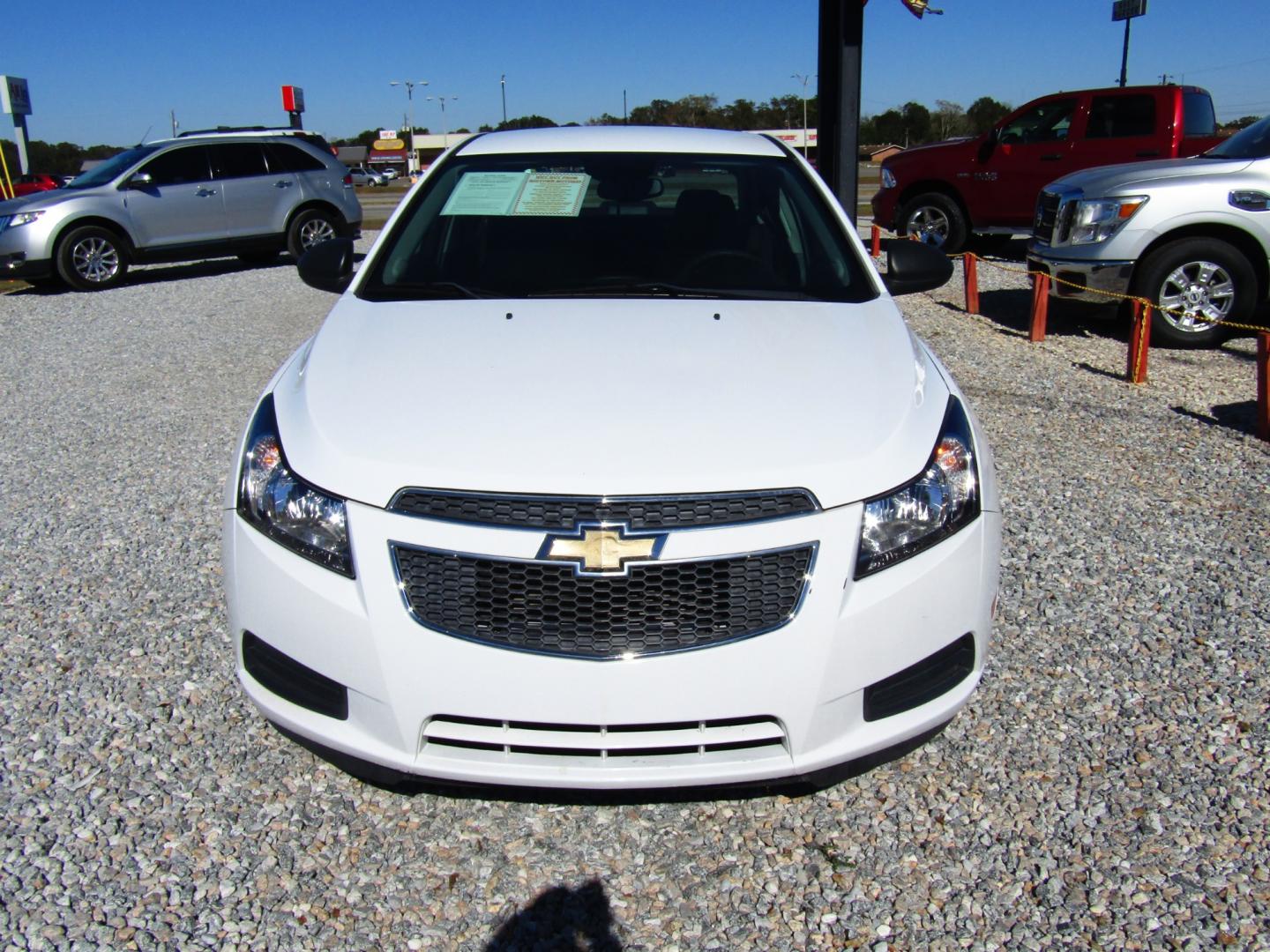 2013 WHITE Chevrolet Cruze LS Auto (1G1PA5SH2D7) with an 1.8L L4 DOHC 16V FFV engine, Automatic transmission, located at 15016 S Hwy 231, Midland City, AL, 36350, (334) 983-3001, 31.306210, -85.495277 - Photo#1