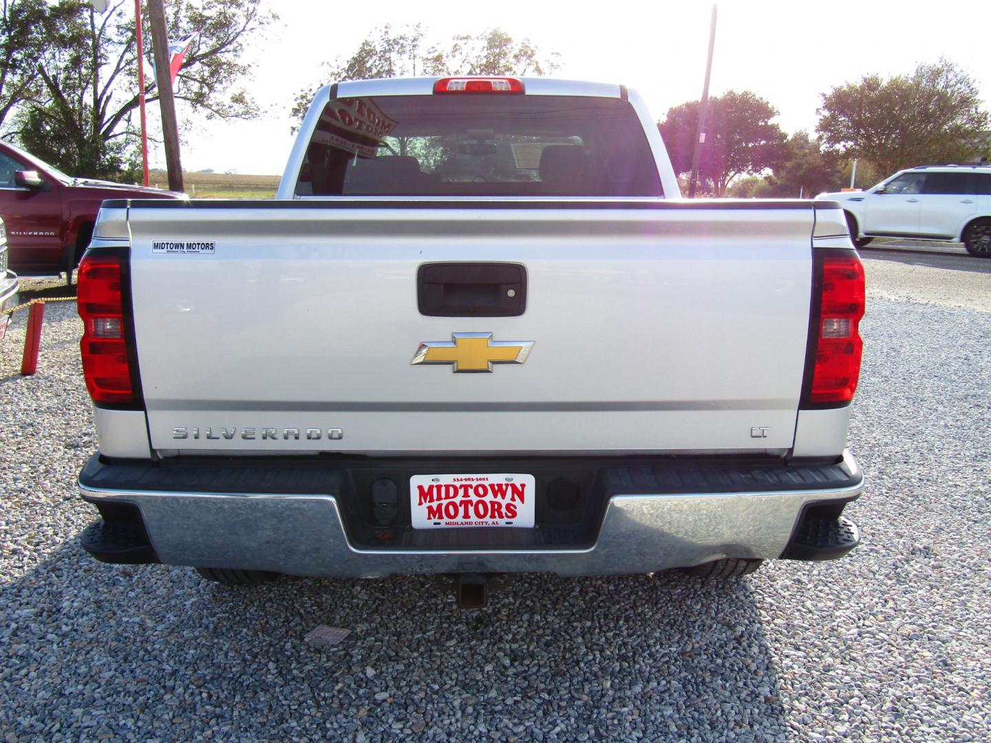 2015 Silver Chevrolet Silverado 1500 LT Crew Cab 4WD (3GCUKREC7FG) with an 5.3L V8 OHV 16V engine, Automatic transmission, located at 15016 S Hwy 231, Midland City, AL, 36350, (334) 983-3001, 31.306210, -85.495277 - Photo#6