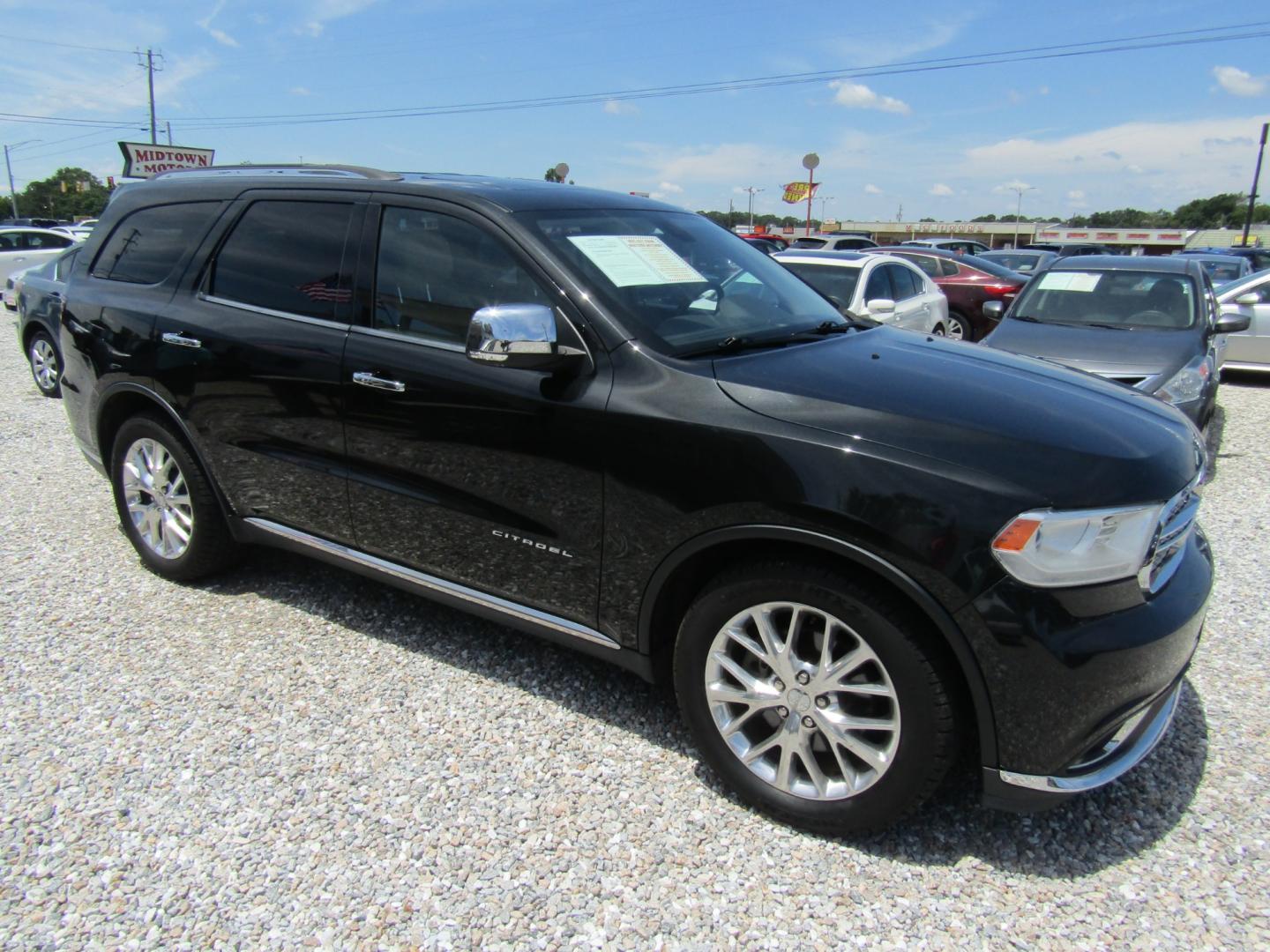 2015 Black Dodge Durango Citadel 2WD (1C4RDHEG3FC) with an 3.6L V6 DOHC 24V engine, Automatic transmission, located at 15016 S Hwy 231, Midland City, AL, 36350, (334) 983-3001, 31.306210, -85.495277 - Photo#0