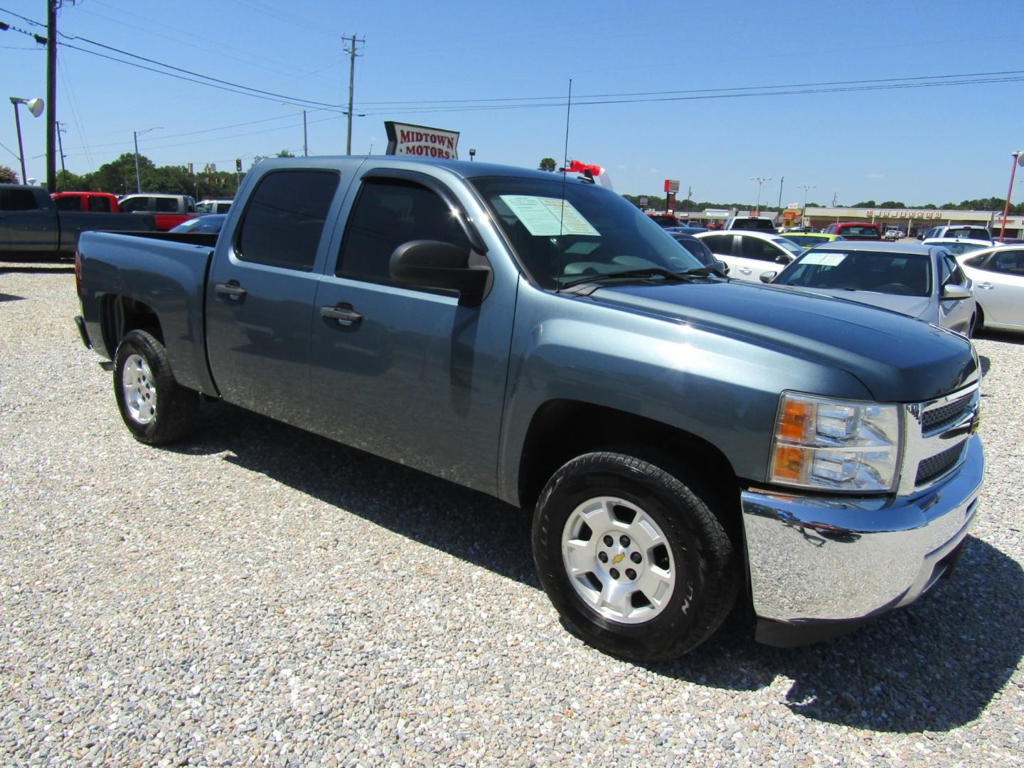 2013 Blue /Gray Chevrolet Silverado 1500 LS Crew Cab Short Box 2WD (3GCPCREAXDG) with an 4.8L V8 OHV 16V engine, Automatic transmission, located at 15016 S Hwy 231, Midland City, AL, 36350, (334) 983-3001, 31.306210, -85.495277 - Photo#0