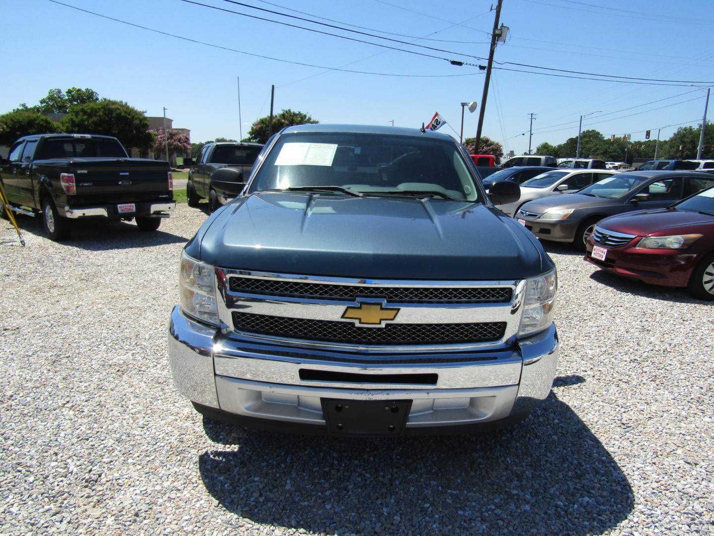 2013 Blue /Gray Chevrolet Silverado 1500 LS Crew Cab Short Box 2WD (3GCPCREAXDG) with an 4.8L V8 OHV 16V engine, Automatic transmission, located at 15016 S Hwy 231, Midland City, AL, 36350, (334) 983-3001, 31.306210, -85.495277 - Photo#1