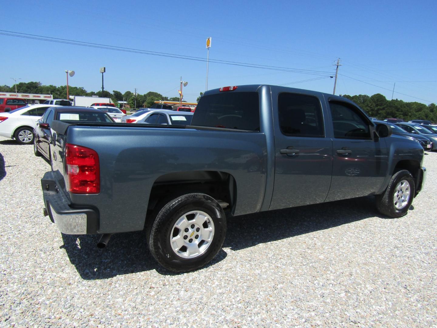 2013 Blue /Gray Chevrolet Silverado 1500 LS Crew Cab Short Box 2WD (3GCPCREAXDG) with an 4.8L V8 OHV 16V engine, Automatic transmission, located at 15016 S Hwy 231, Midland City, AL, 36350, (334) 983-3001, 31.306210, -85.495277 - Photo#7