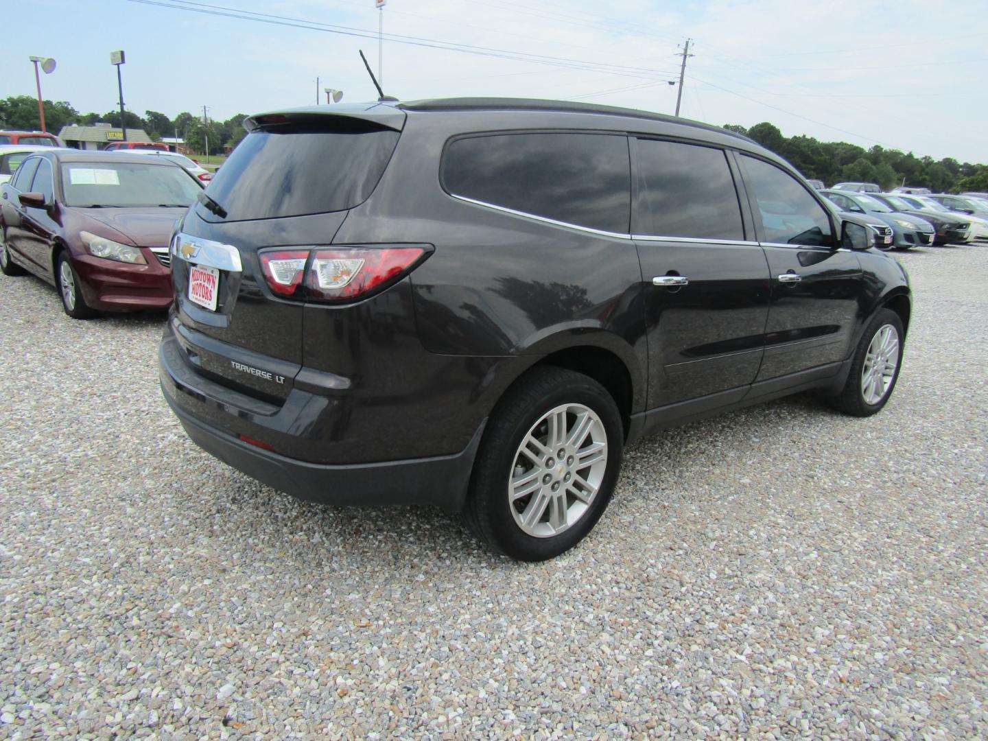 2015 Black /Black Chevrolet Traverse 1LT FWD (1GNKRGKD4FJ) with an 3.6L V6 DOHC 24V engine, Automatic transmission, located at 15016 S Hwy 231, Midland City, AL, 36350, (334) 983-3001, 31.306210, -85.495277 - Photo#7