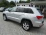 2011 Silver /Gray Jeep Grand Cherokee Laredo 2WD (1J4RS4GG1BC) with an 3.6L V6 DOHC 24V engine, Automatic transmission, located at 15016 S Hwy 231, Midland City, AL, 36350, (334) 983-3001, 31.306210, -85.495277 - Photo#5