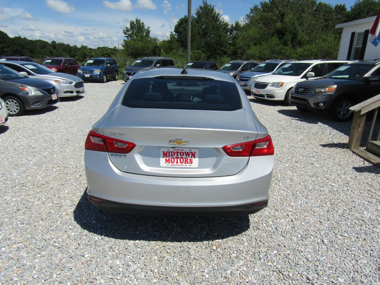 2017 Silver /Gray Chevrolet Malibu LS (1G1ZB5ST1HF) with an 1.5L L4 DOHC 16V engine, Automatic transmission, located at 15016 S Hwy 231, Midland City, AL, 36350, (334) 983-3001, 31.306210, -85.495277 - Photo#6