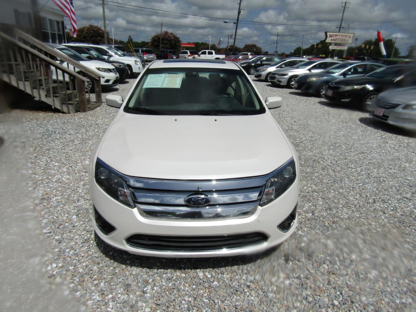 2012 White /Tan Ford Fusion SEL (3FAHP0JA4CR) with an 2.5L L4 DOHC 16V engine, Automatic transmission, located at 15016 S Hwy 231, Midland City, AL, 36350, (334) 983-3001, 31.306210, -85.495277 - Photo#1