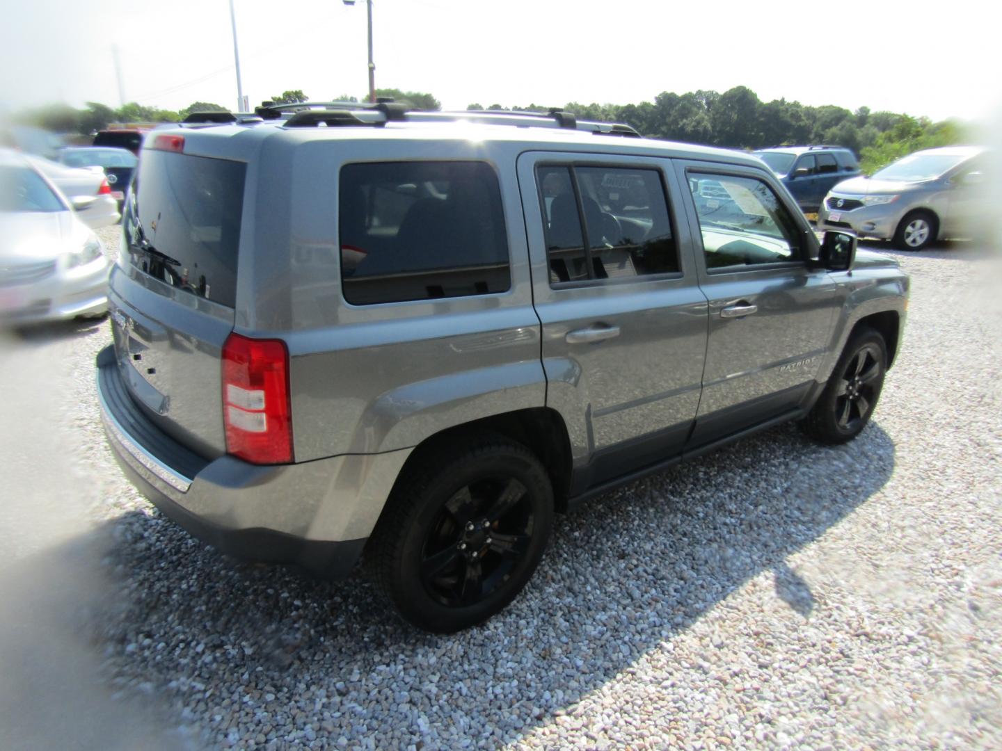 2013 Gray /Gray Jeep Patriot Latitude 2WD (1C4NJPFB5DD) with an 2.4L L4 DOHC 16V engine, Automatic transmission, located at 15016 S Hwy 231, Midland City, AL, 36350, (334) 983-3001, 31.306210, -85.495277 - Photo#7