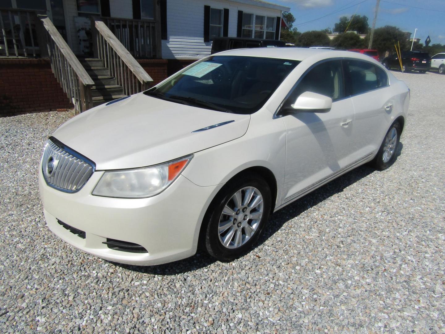 2010 White Buick LaCrosse CX (1G4GB5EG8AF) with an 3.0L V6 DOHC 24V engine, Automatic transmission, located at 15016 S Hwy 231, Midland City, AL, 36350, (334) 983-3001, 31.306210, -85.495277 - Photo#2