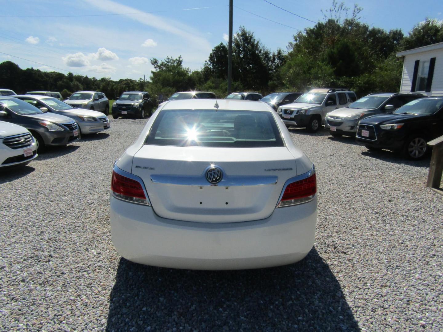 2010 White Buick LaCrosse CX (1G4GB5EG8AF) with an 3.0L V6 DOHC 24V engine, Automatic transmission, located at 15016 S Hwy 231, Midland City, AL, 36350, (334) 983-3001, 31.306210, -85.495277 - Photo#6